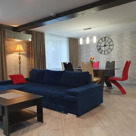 Anas Namas Apartment Zagare Luaran gambar