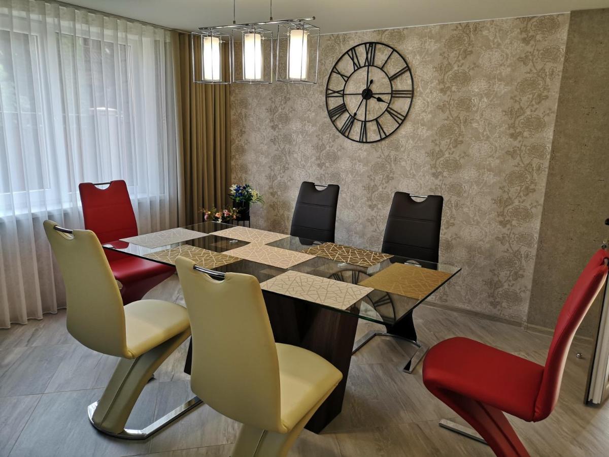 Anas Namas Apartment Zagare Luaran gambar